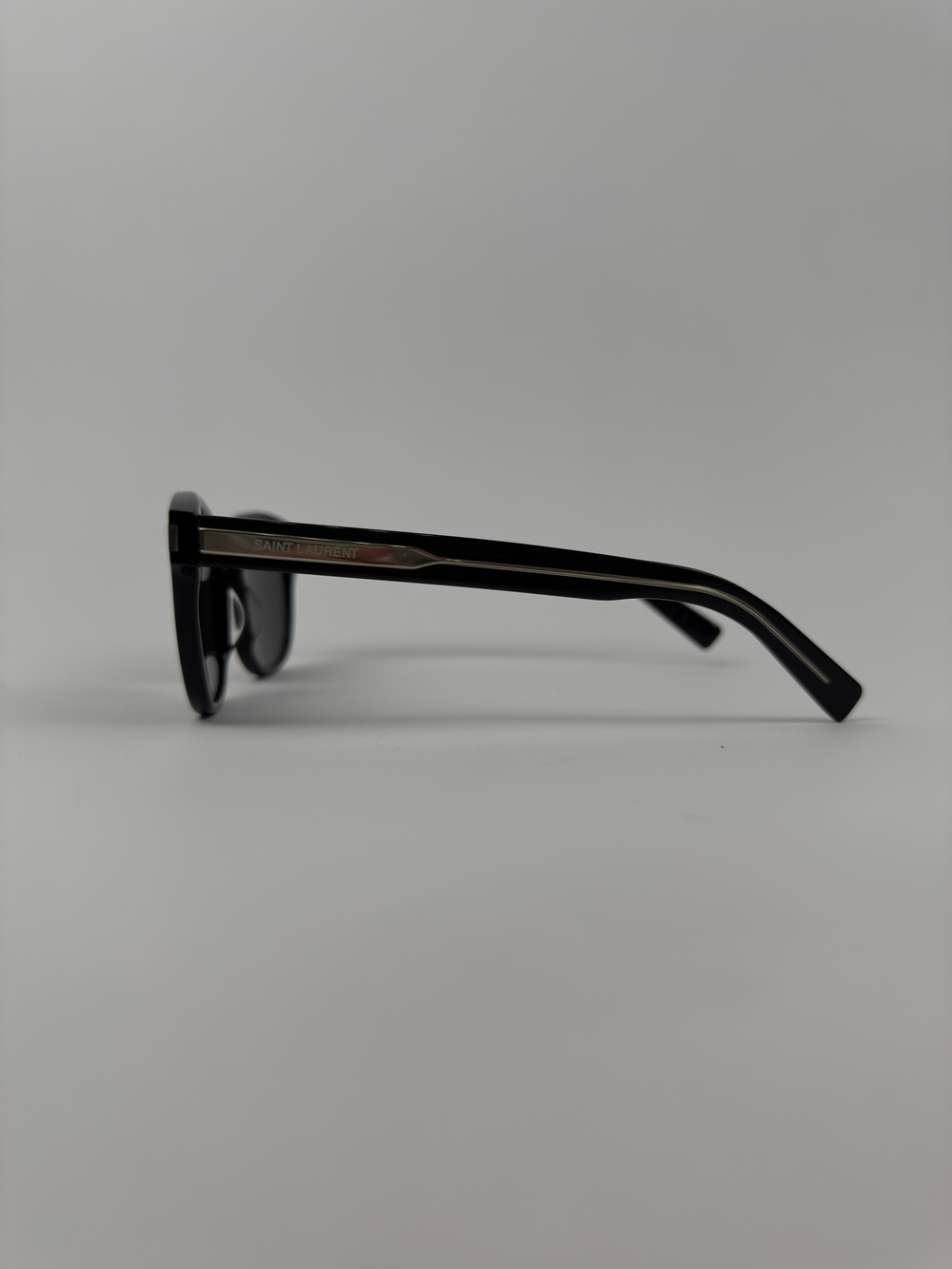 Очки Saint Laurent