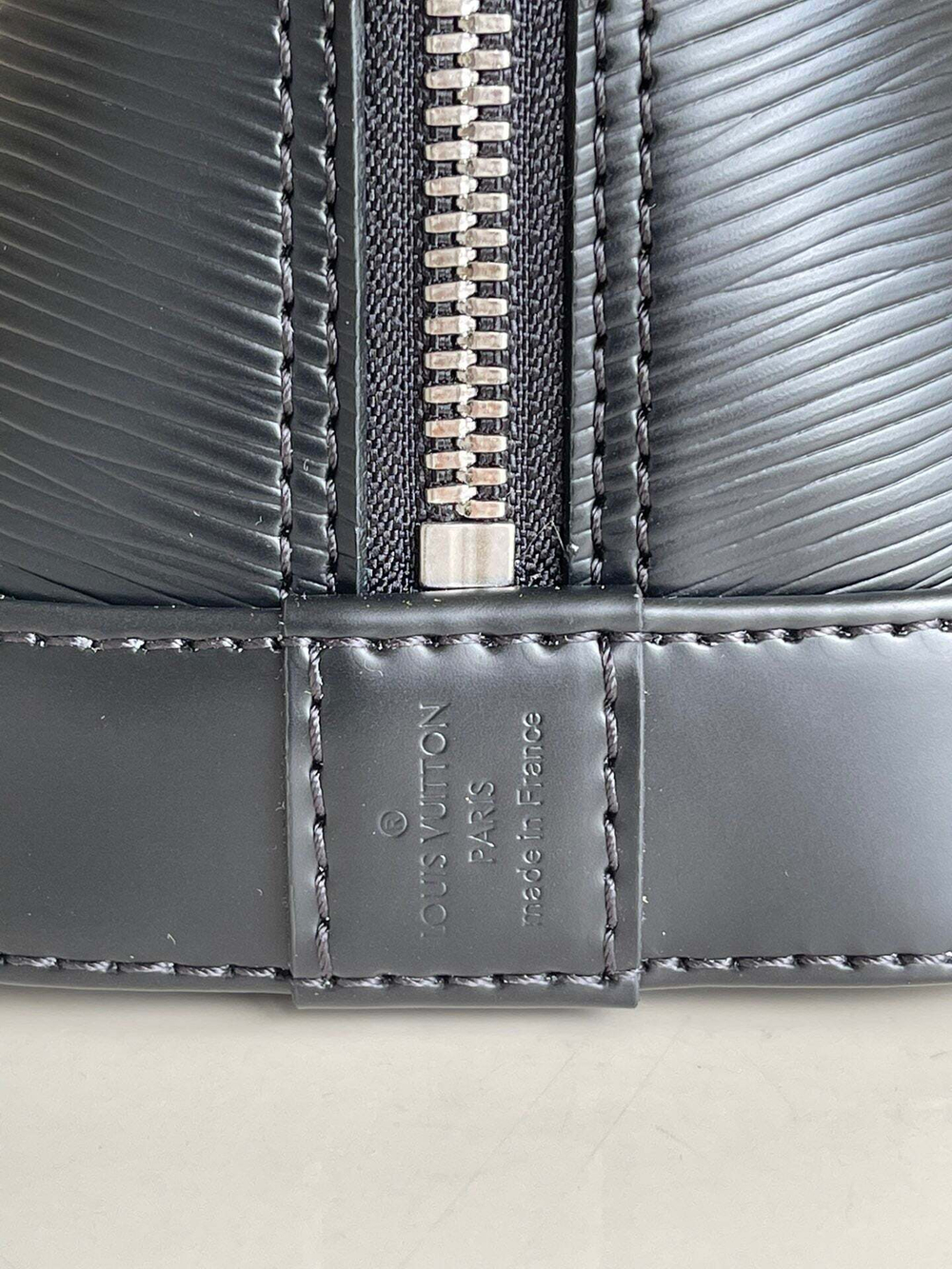Louis Vuitton Alma BB