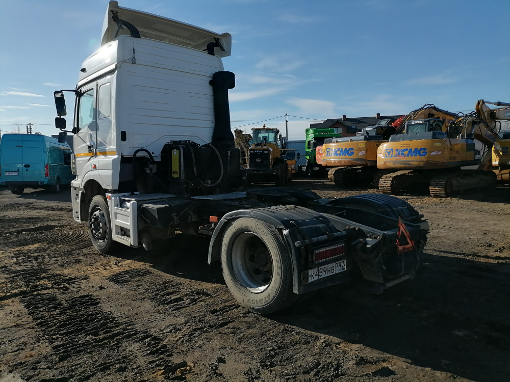 КамАЗ 5490 4x2 Седельный тягач 5490-S5 (Дизель/Газ, 12,0 л, 401 л.с., МТ)