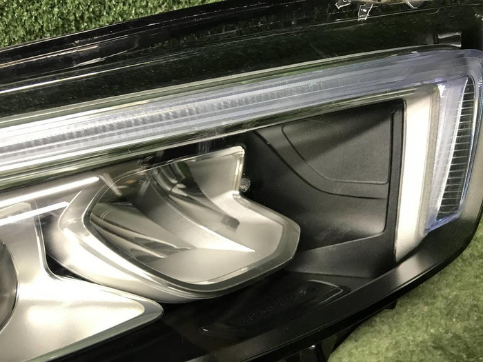 Фара правая Mercedes A W177 (2018-2022) LED