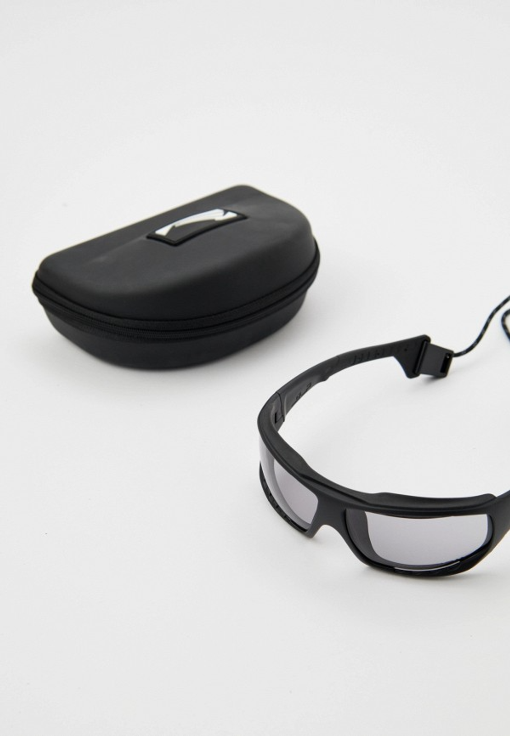 Спортивные очки LiP Typhoon / Matt Black - Black / NXT / PU Photochromic / Smoke Lens