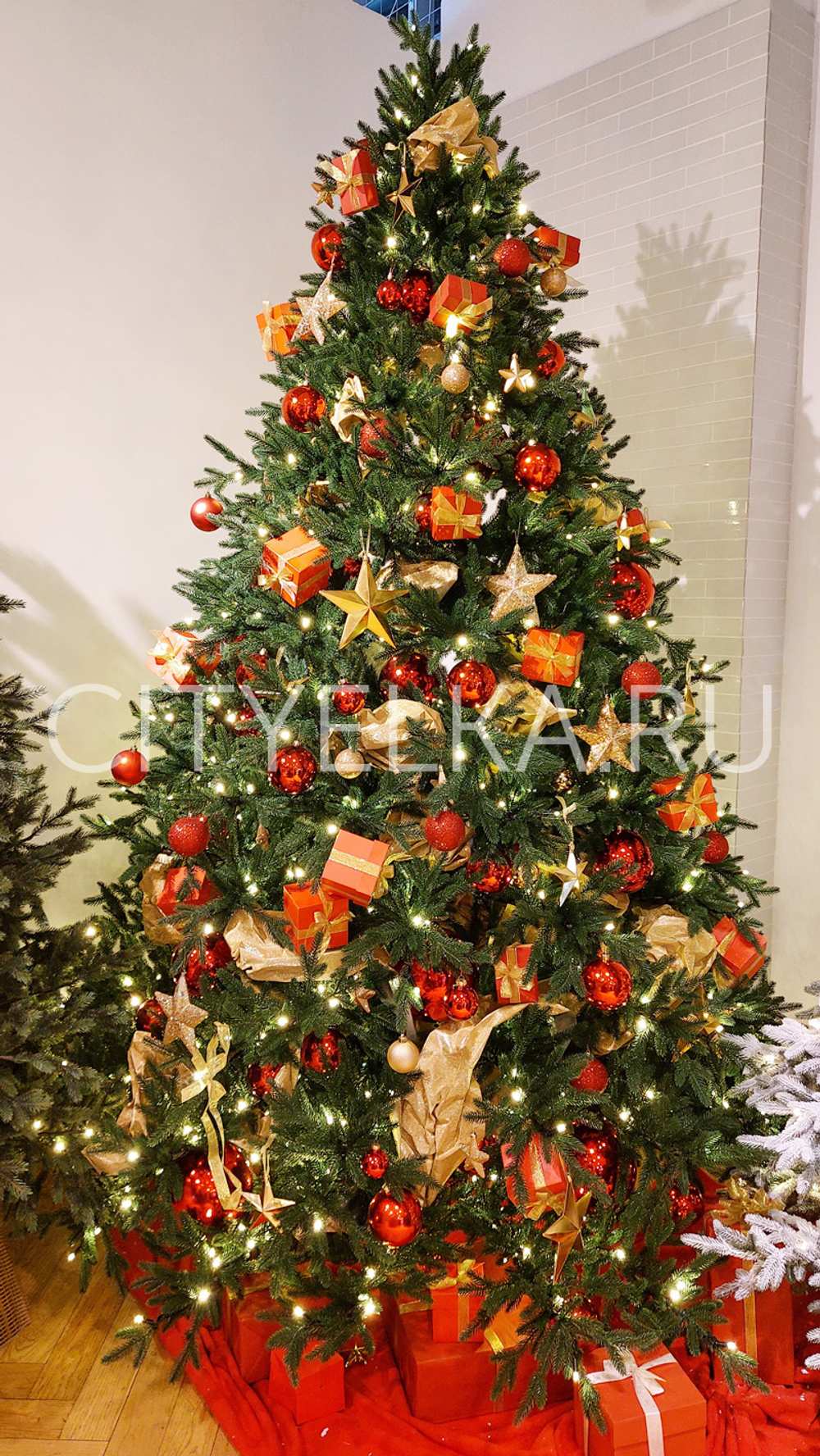 Ель искусственная интерьерная световая "Престиж"