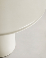 Журнальный столик Albanella из цемента с глянцевой белой отделкой Ø85 см