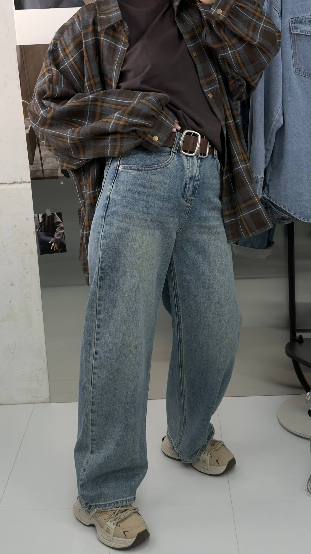 Брюки джинсовые женские арт. 73665 цвет "голубой"