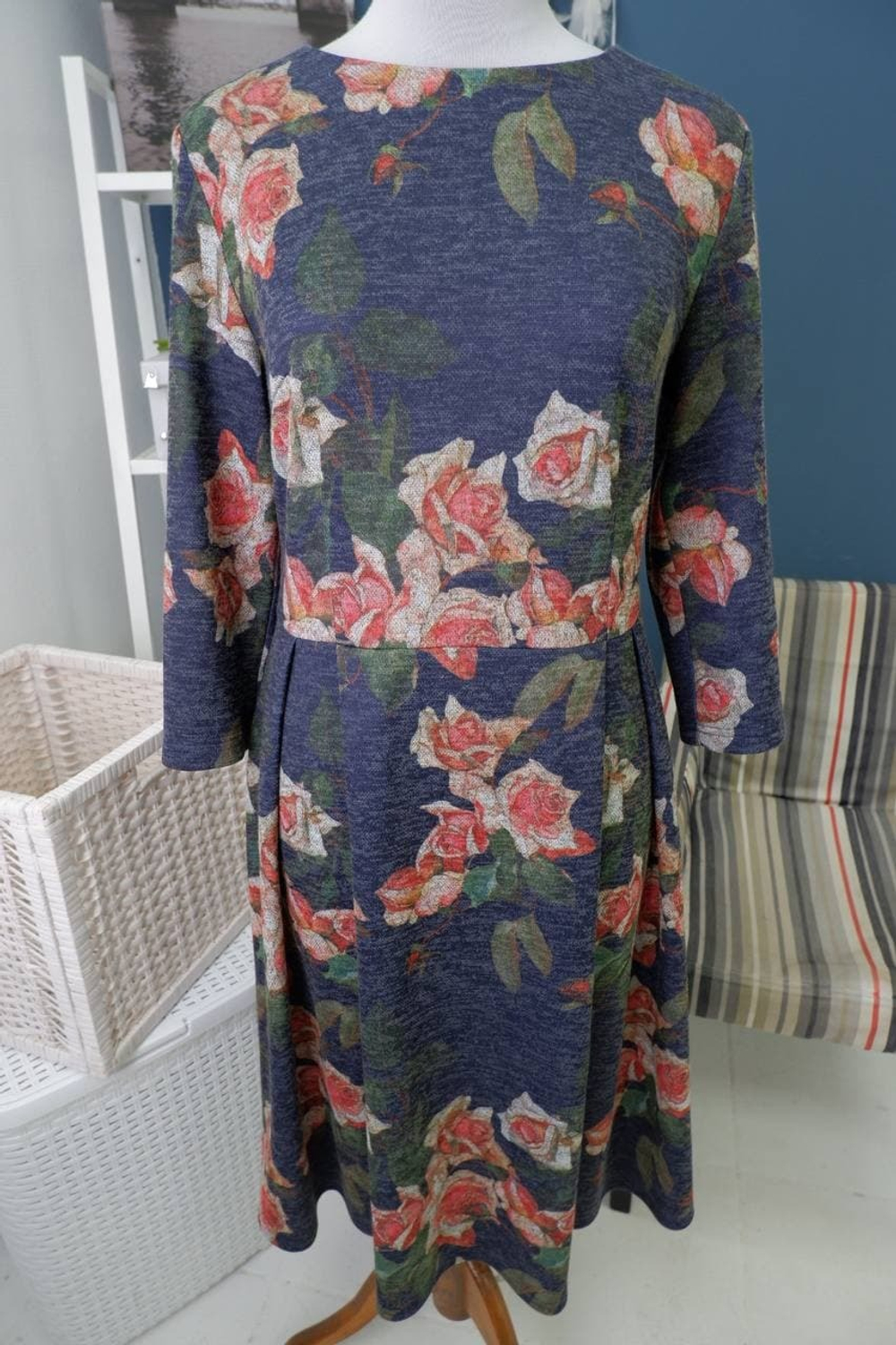 Платье Deniza с цветами 46-48 размер, новое