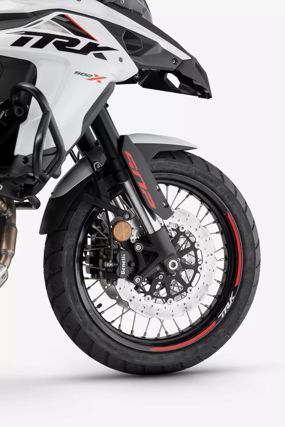 Benelli TRK 502 X