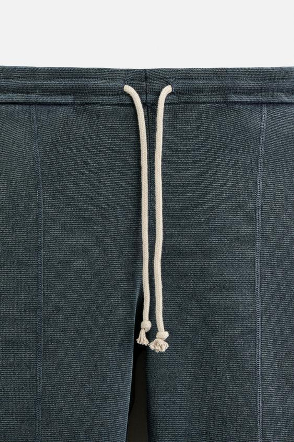 ZARA БРЮКИ-ДЖОГГЕРЫ ИЗ ТКАНИ С ЭФФЕКТОМ ПОТЕРТОСТИ, МОРСКОЙ СИНИЙ