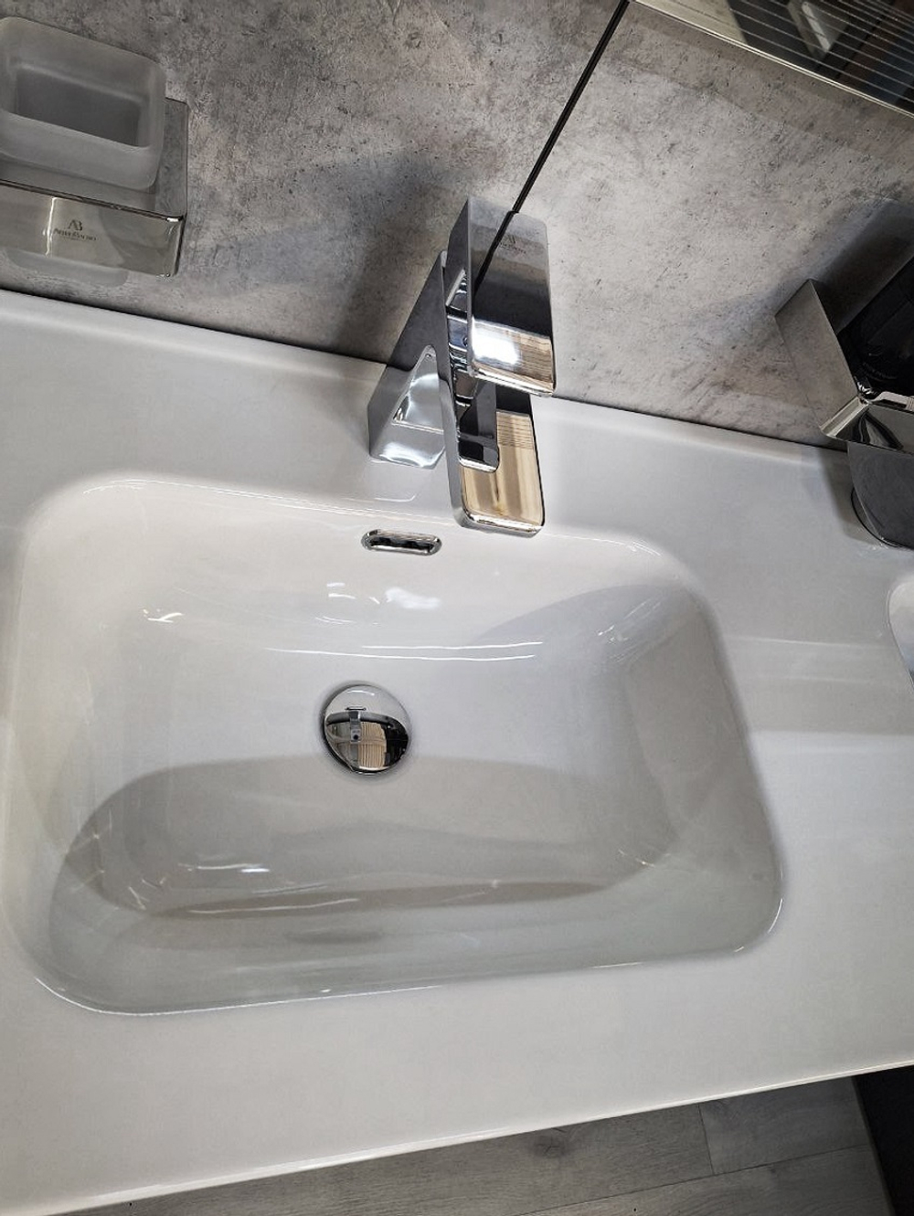 Смеситель для раковины AltroBagno Lamberto 0105 Cr