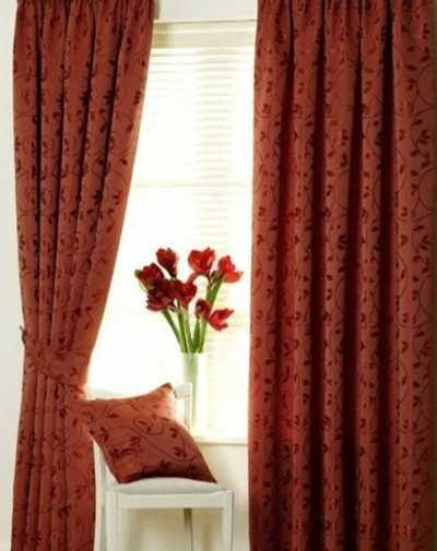 Штора терракотовая с листочками