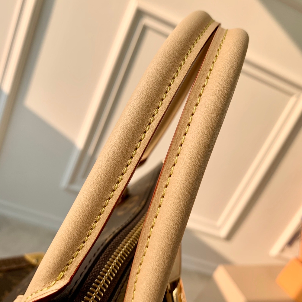 Louis Vuitton Boetie PM