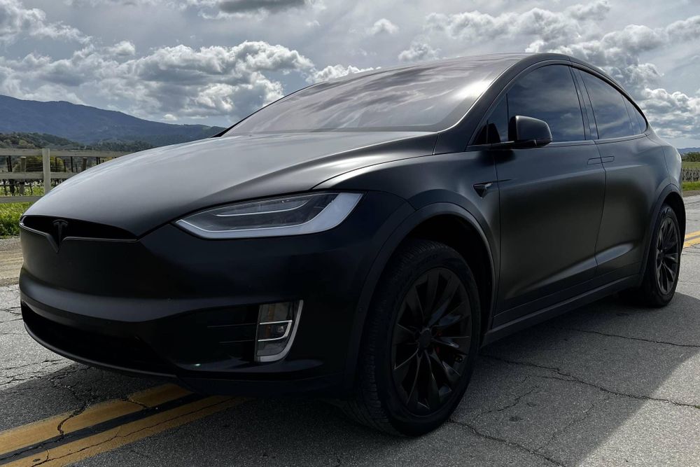 Tesla Model X Performance (2024)