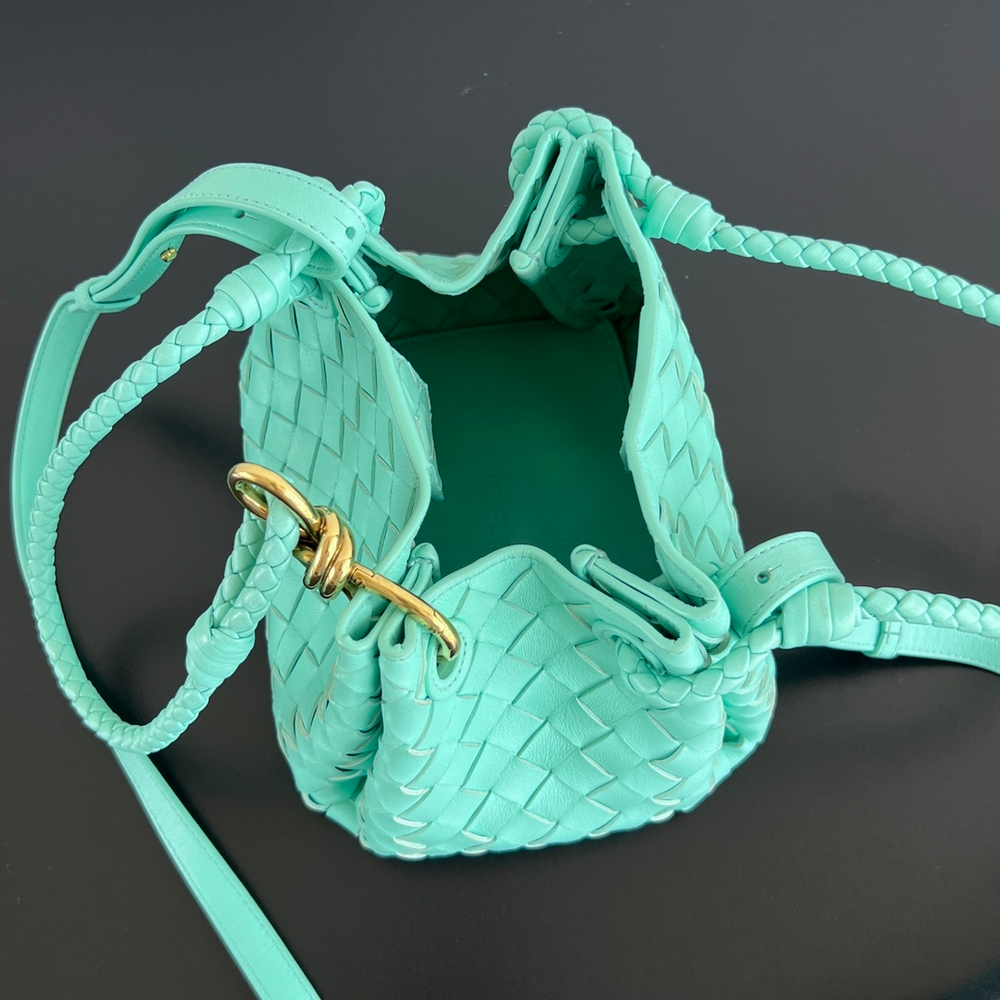 Bottega Veneta Small Parachute 21 cm
