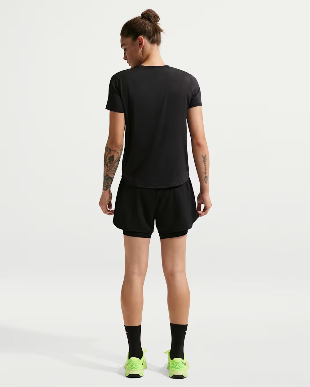 Nike One Женские шорты Dri-FIT с высокой талией, 8 см, 2 в 1 - NIKE
