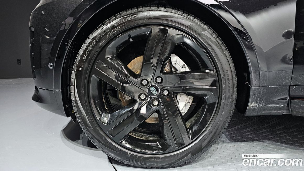 Land Rover Discovery 5 D300 R-Dynamic HSE (03.2023)