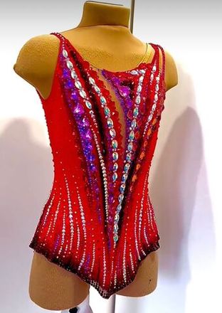 Leotards for rhythmic gymnastics