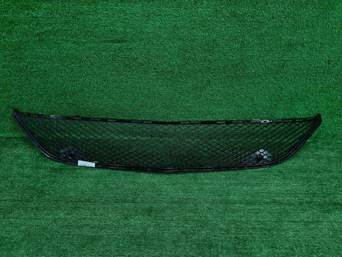 Решетка перед. бампера Mercedes S C217 (13-17) AMG