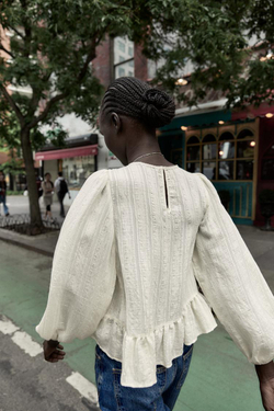 ZARA БЛУЗА В РОМАНТИЧЕСКОМ СТИЛЕ С КРУЖЕВОМ, ЭКРЮ