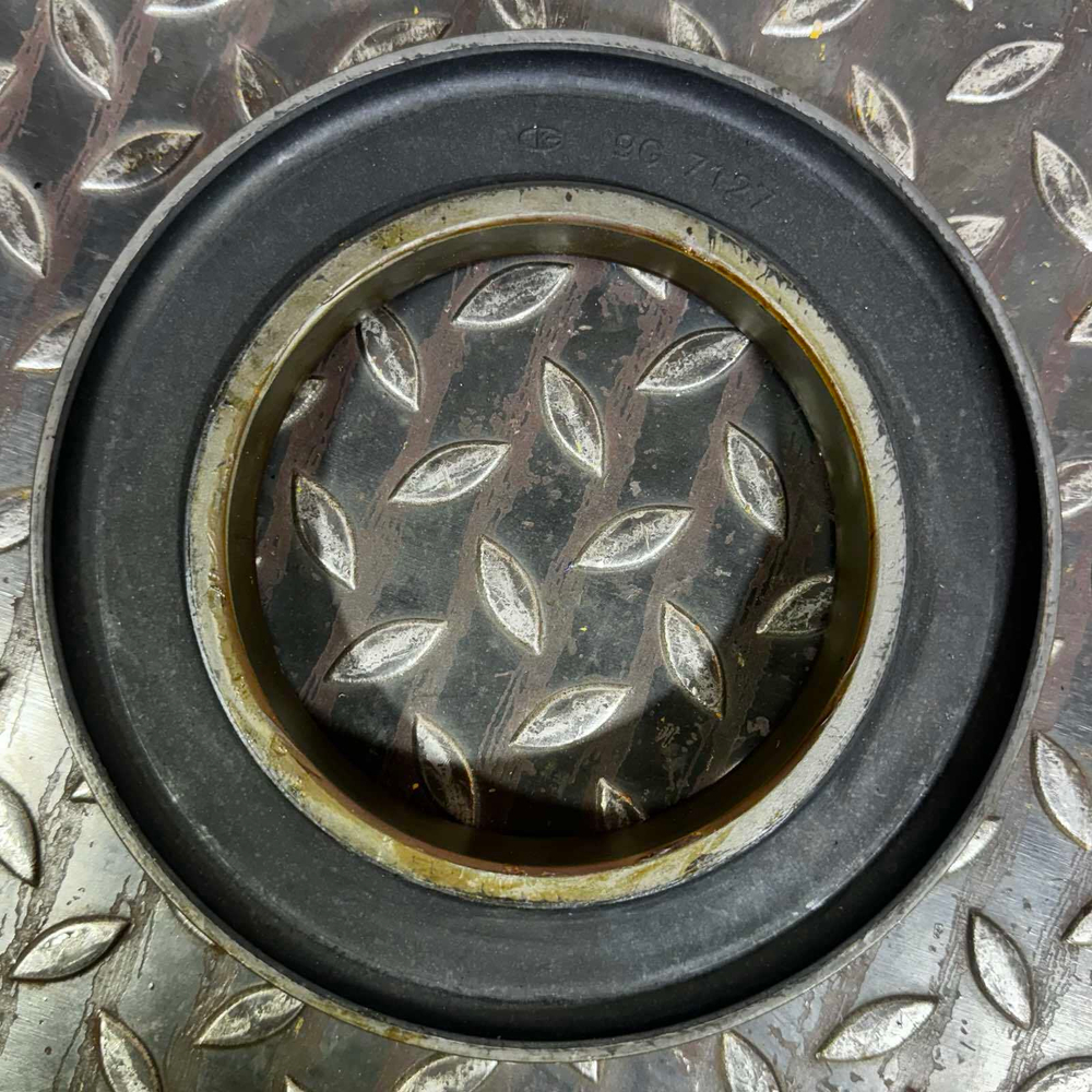 Сальник 9G-7127