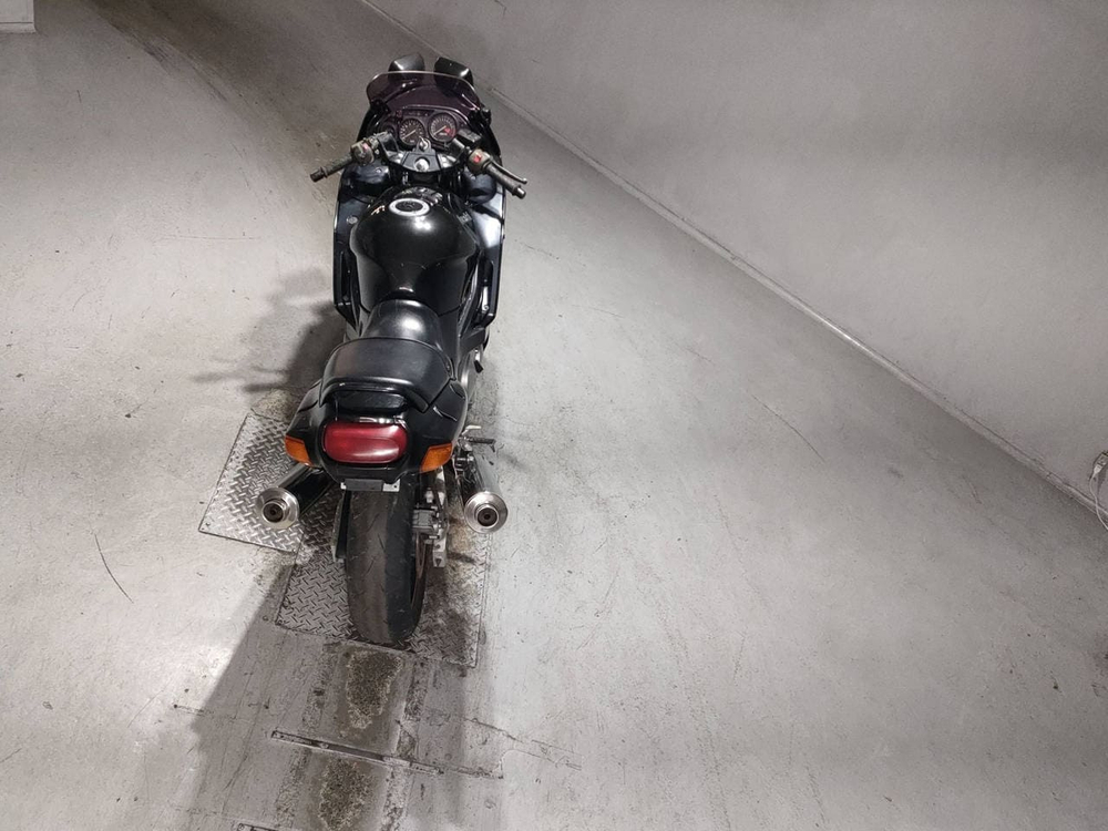 Kawasaki ZZ-R400 2001