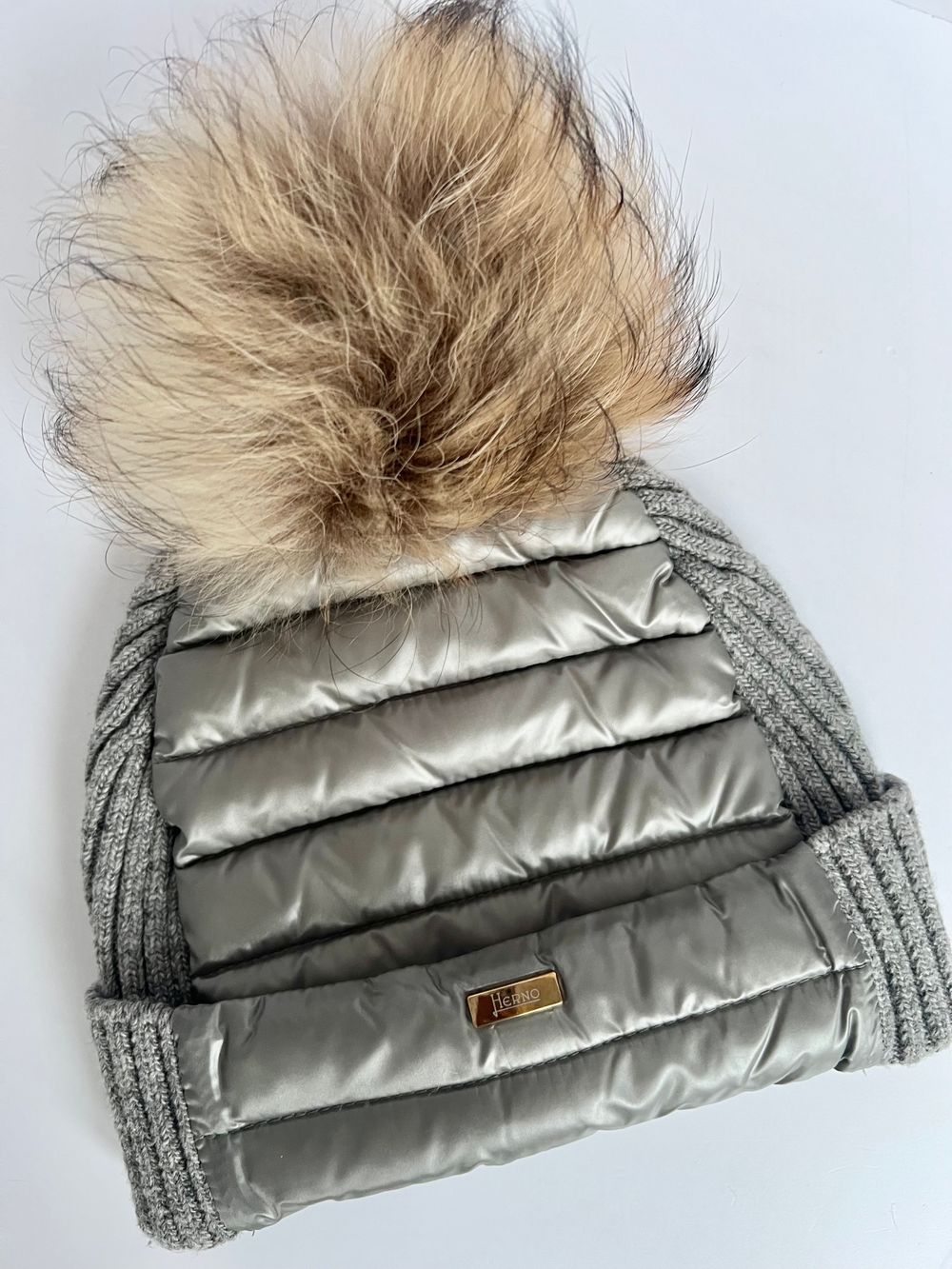 Зимняя шапка Herno на 8 лет