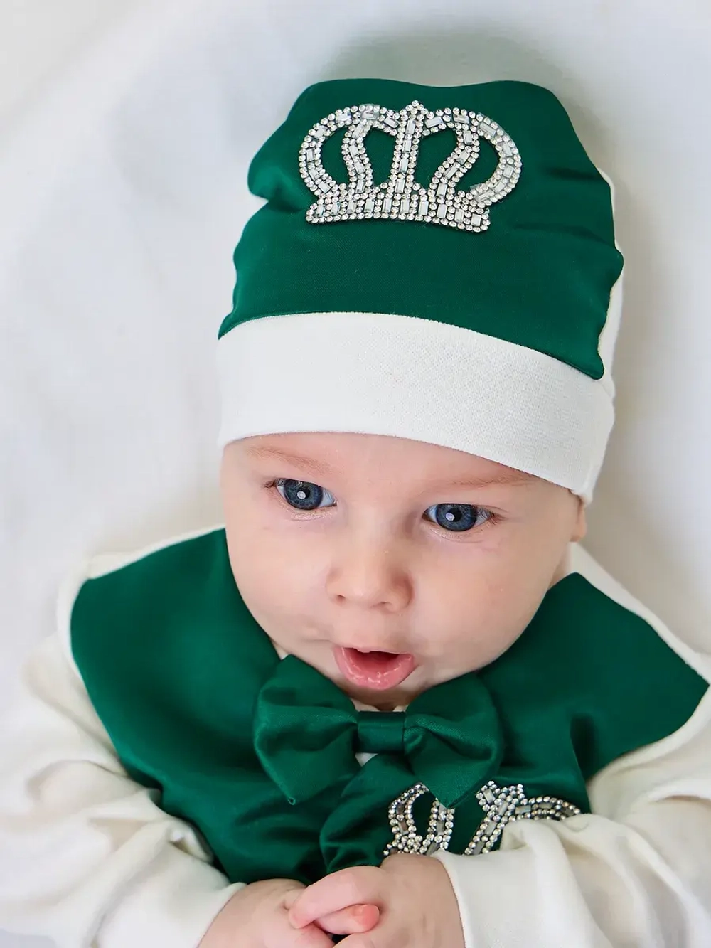 Конверт на выписку новорожденного