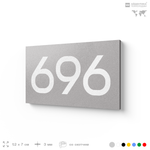Номер на дверь 696, табличка на дверь для офиса, квартиры, кабинета, аудитории, склада, серая 120х70 мм, Айдентика Технолоджи