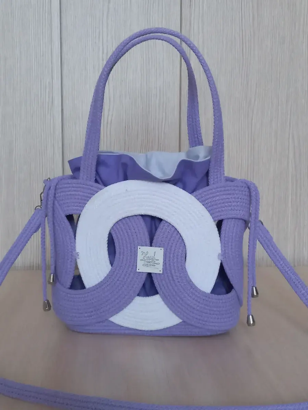 Сумка из хлопкового шнура ручной работы