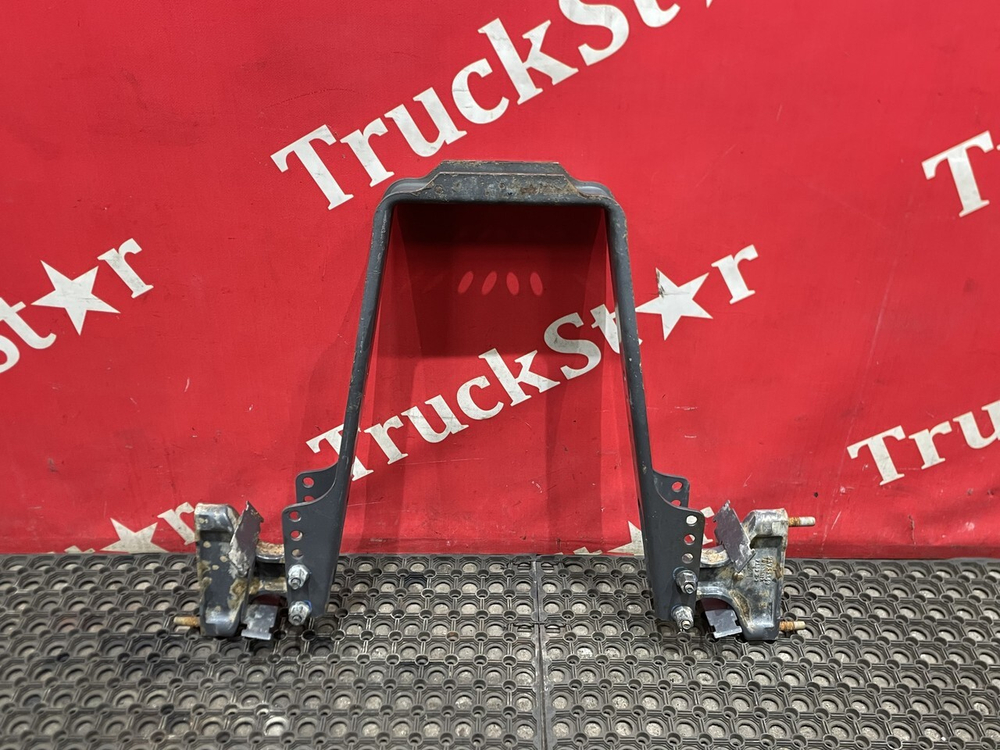 Кронштейн воздушной подушки вспомогательного моста