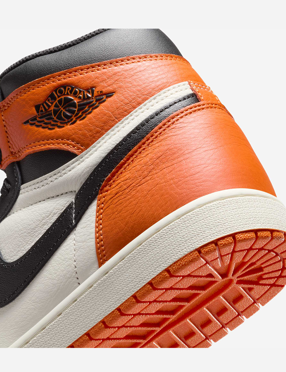Air Jordan 1 High "Shattered Backboard"