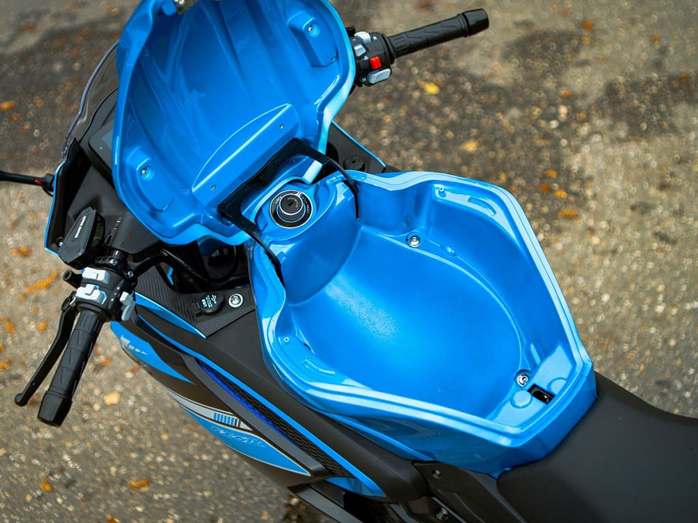 Электромотоцикл SE Lietuo