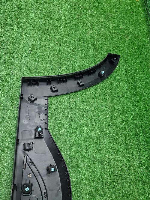 Накладка двери задняя левая Geely Okavango (23-нв)