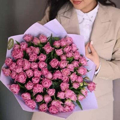 51 пионовидный сиреневый тюльпан