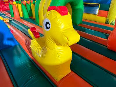 Коммерческий надувной батут "Змей Горыныч 3"  3 модуля 18*10*9 м