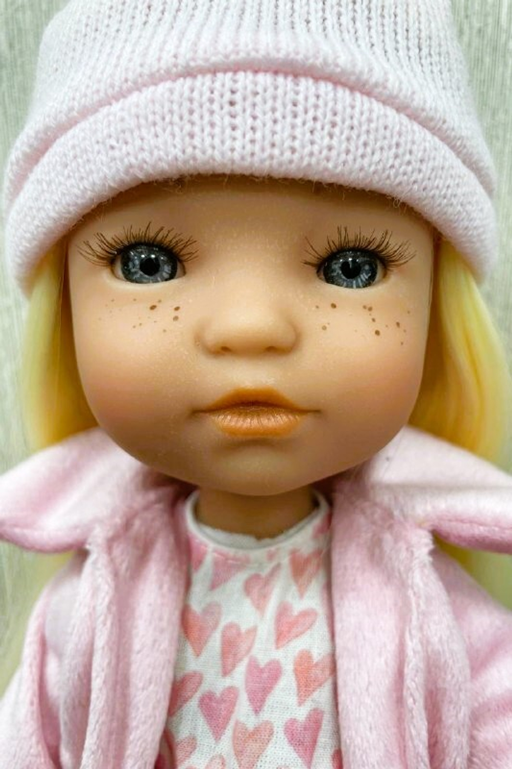 УЦЕНКА Кукла BERJUAN виниловая 35см Fashion Girl (851)