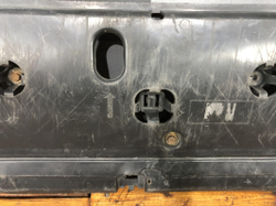 Пыльник переднего бампера Peugeot 208 2008 13-19 Б/У Оригинал 9802423480