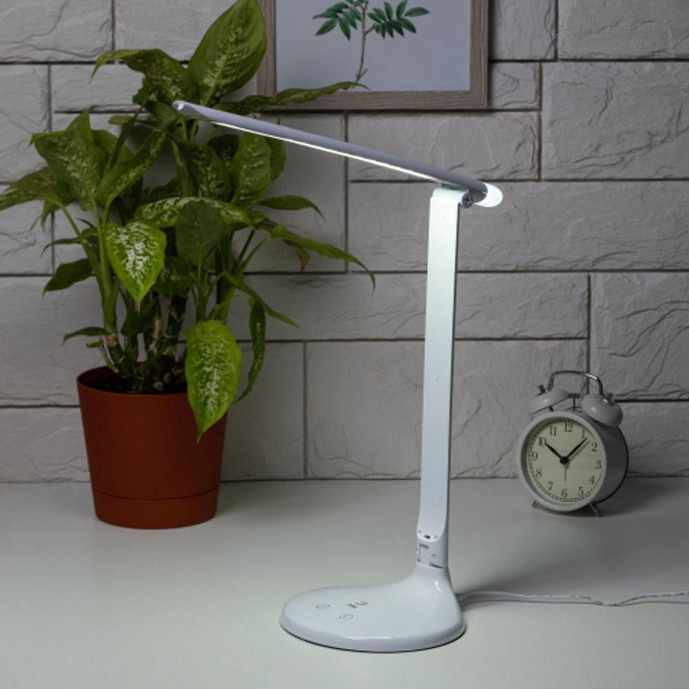 Настольный светильник ЭРА NLED-482-10W-W светодиодный с ночником белый | Светодиодные настольные лампы