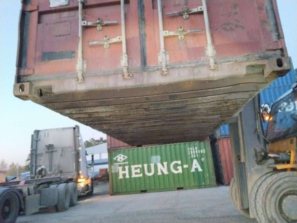 Контейнер 20 футов № FBLU3065857