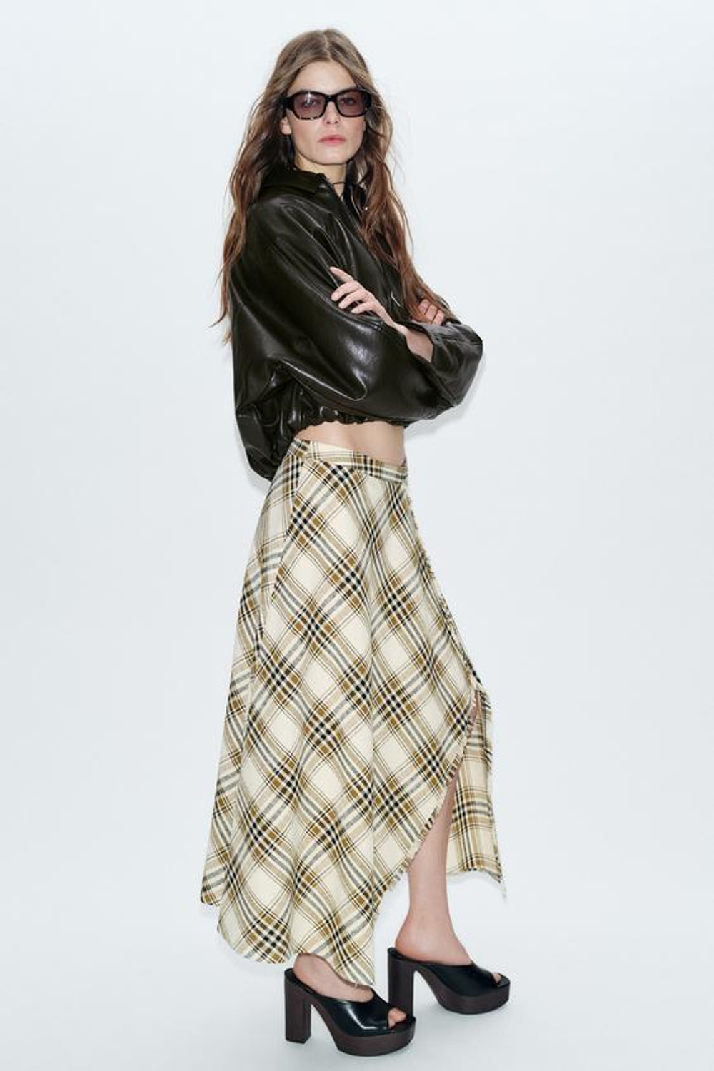 ZARA АСИММЕТРИЧНАЯ ЮБКА МИДИ В КЛЕТКУ, ЭКРЮ/ЧЕРНЫЙ