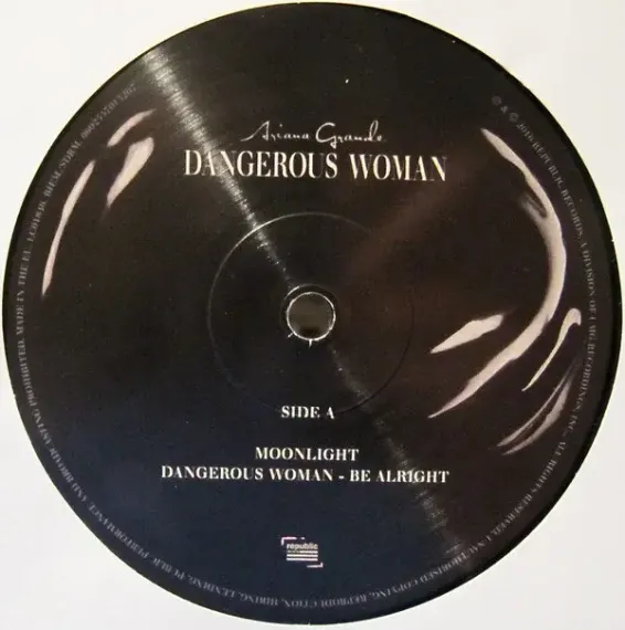 Ariana Grande - Dangerous Woman