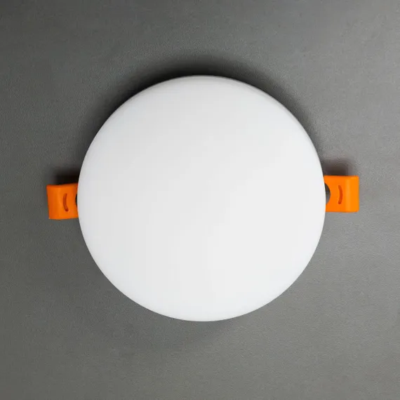 CLD5315W Вега Св-к Встр. 15W*3000K