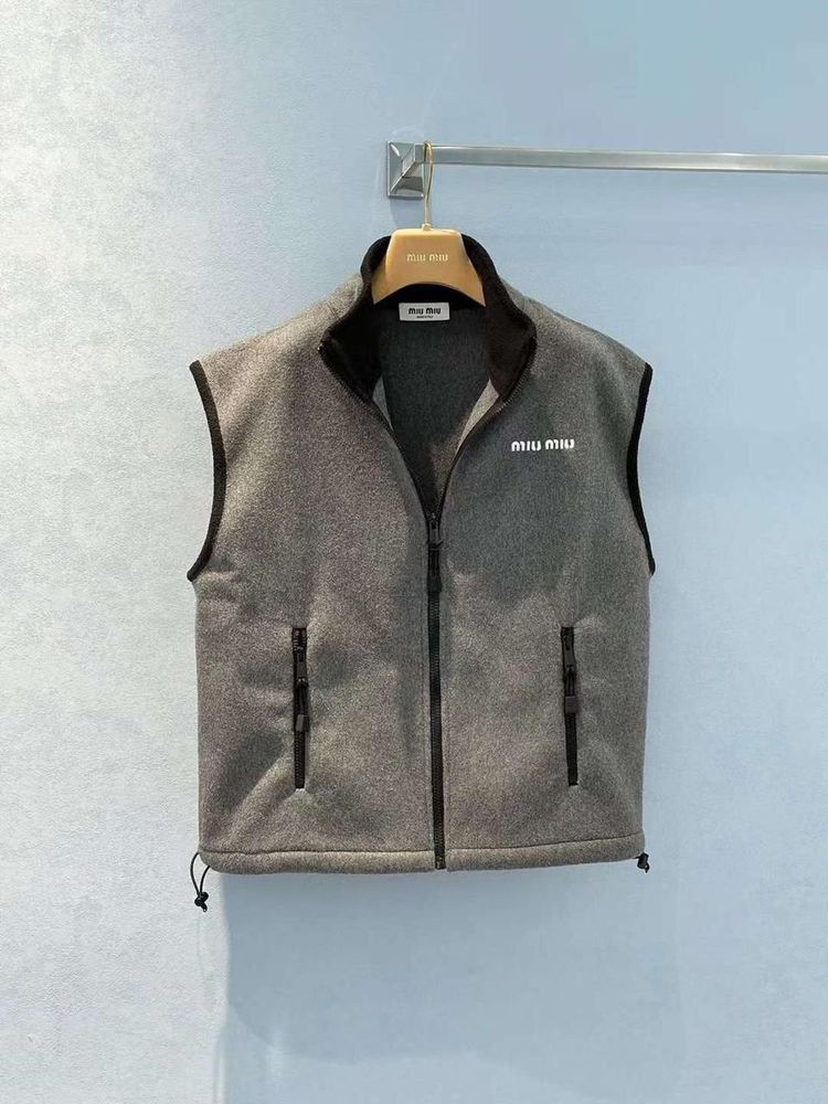 Жилет Brunello Cucinelli