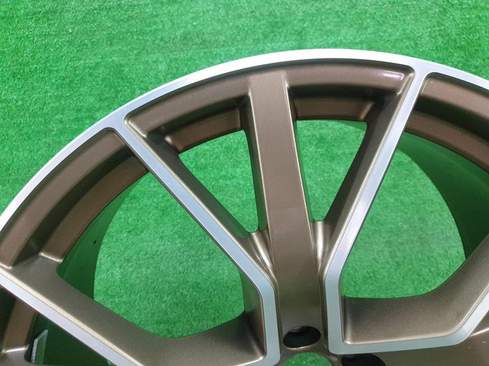 Диск литой R22 Audi Q8 (2018-н.в.)