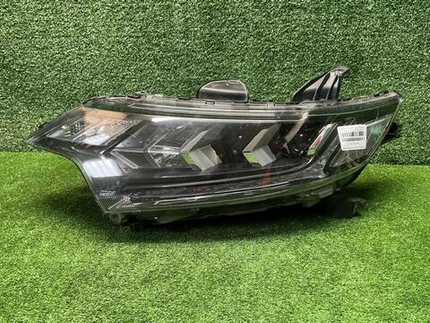 Фара левая Mitsubishi Outlander 3 (2018-н.в.) LED