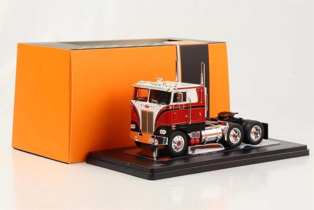 Peterbilt 352 Pacemaker 1979 седельный тягач red-white IXO 1:43