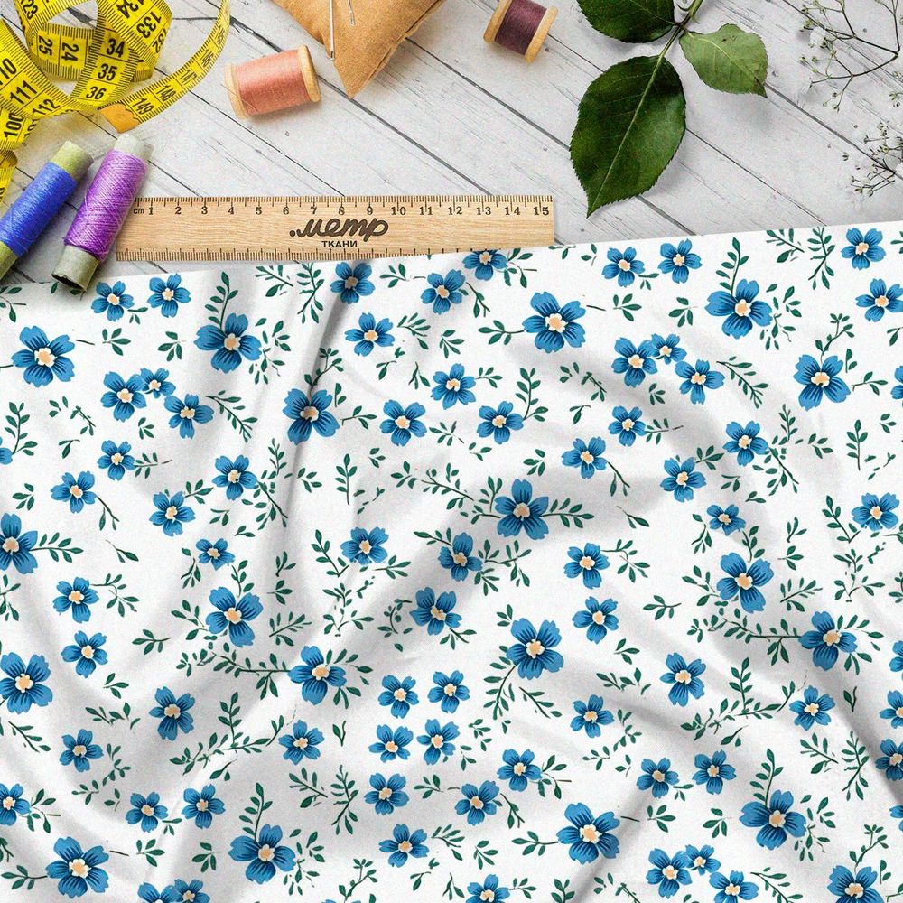 Ткань премиум атлас мелкие синие цветочки