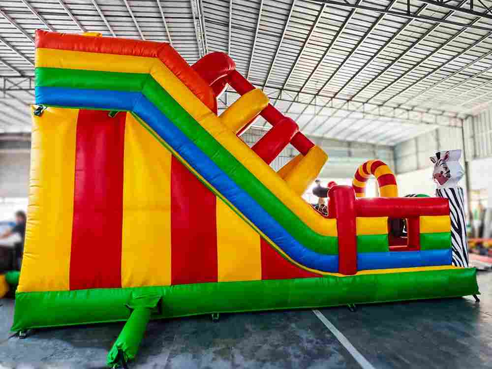 Коммерческий надувной батут «Мульти-сафари-утка» 7*6,5*5 м