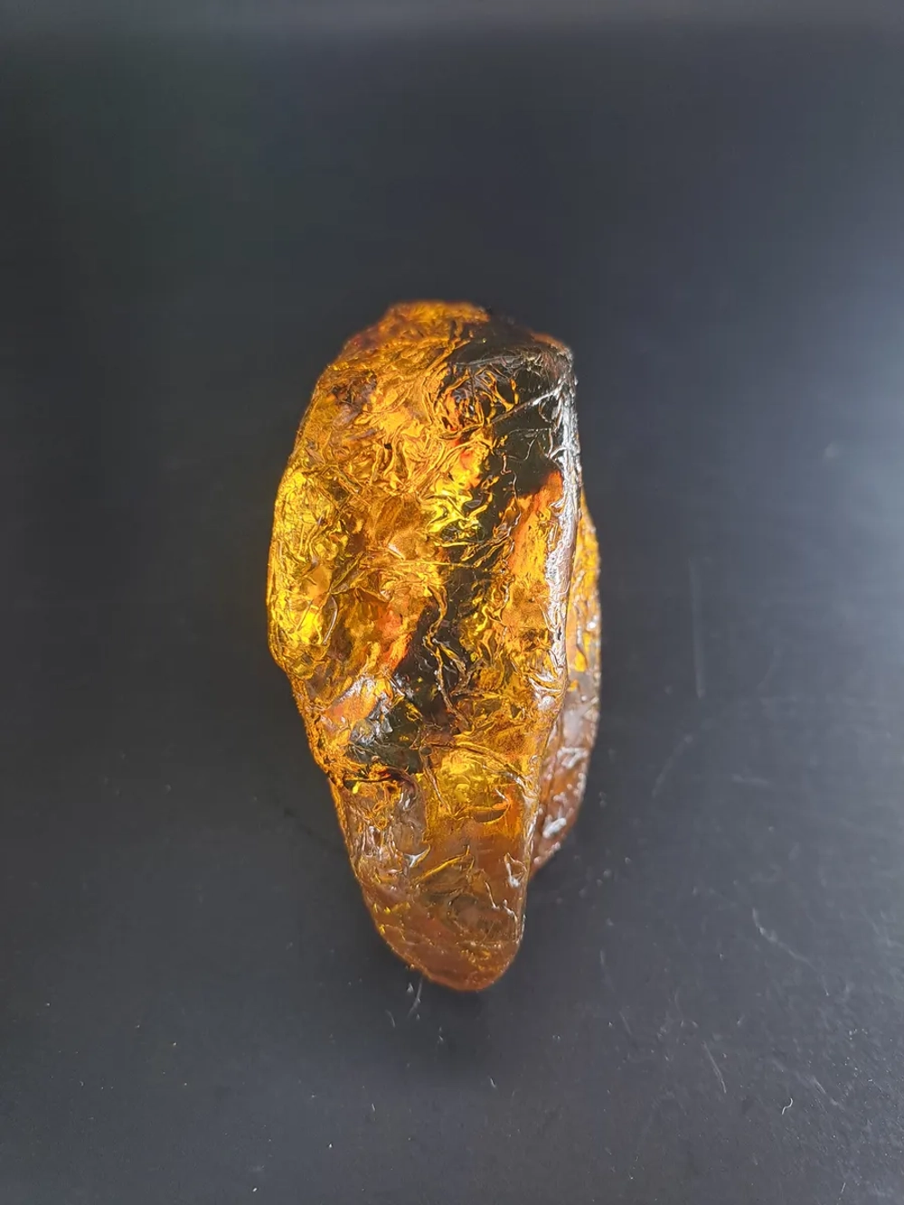 Копал молодой янтарь коллекционный 84 гр