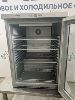 Барный холодильный шкаф Liebherr FKUv 1663