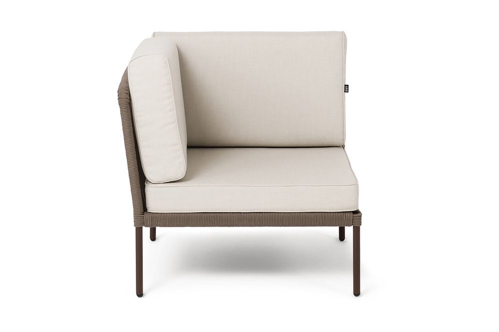 "Канны" угловой модуль плетеный из роупа, каркас алюминий коричневый (RAL8016) муар, роуп коричневый круглый, ткань бежевая 035