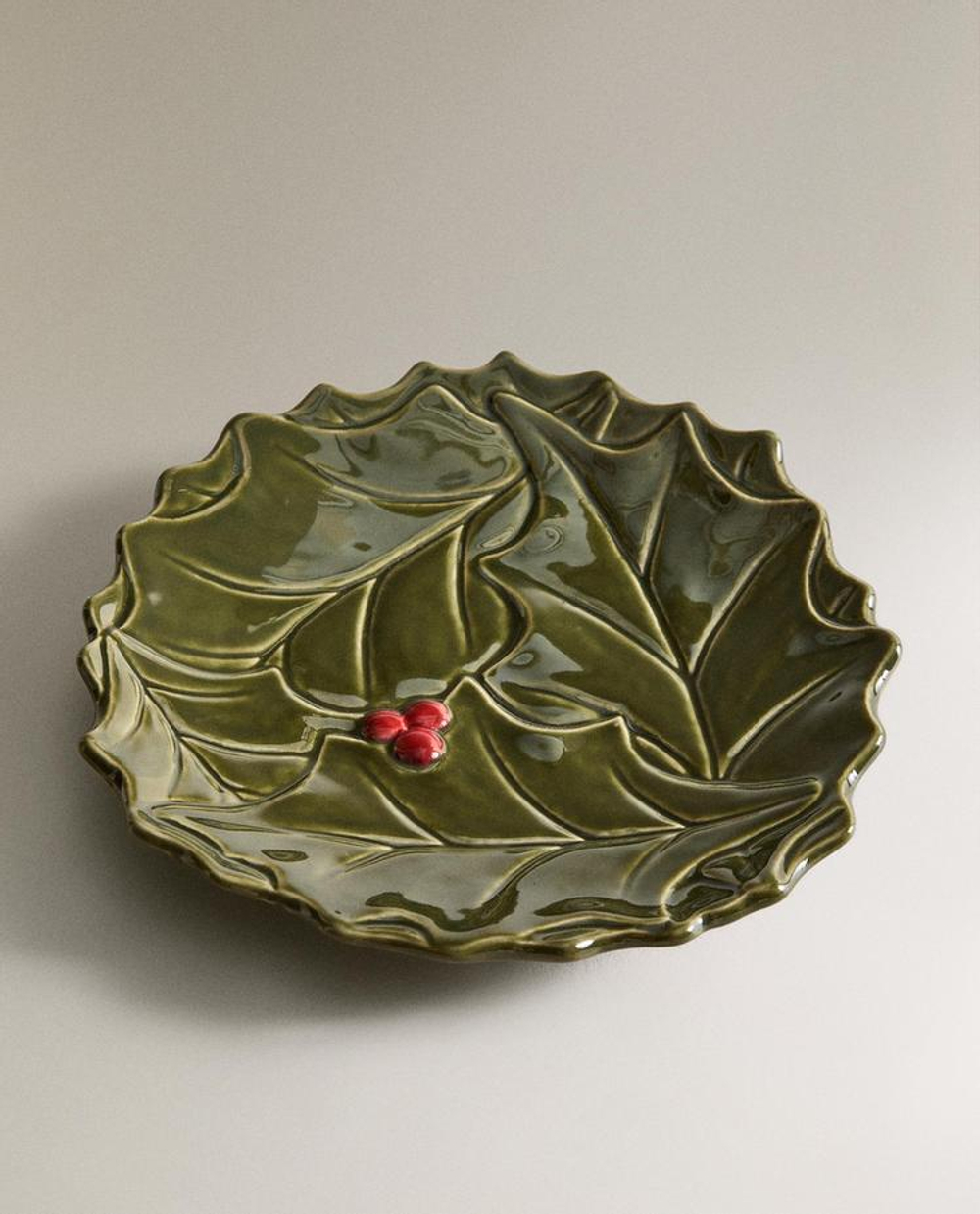 ZARA HOME НОВОГОДНЯЯ ТАРЕЛКА ДЛЯ ХЛЕБА ИЗ ФАРФОРА С УЗОРОМ «ПАДУБ», ЗЕЛЕНЫЙ